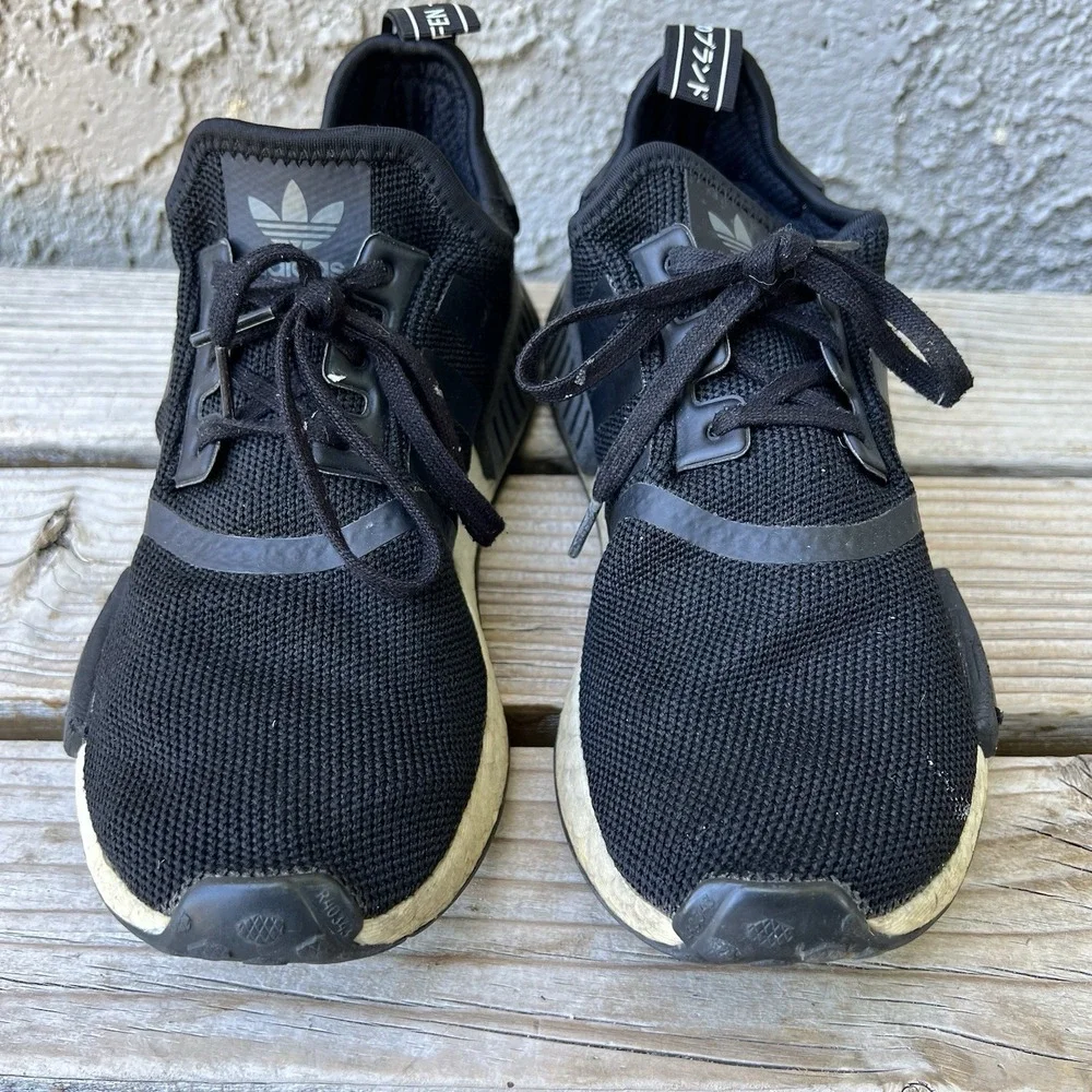 Adidas Shoes Men Size 6 NMD_R1 Core Black /Cloud White
